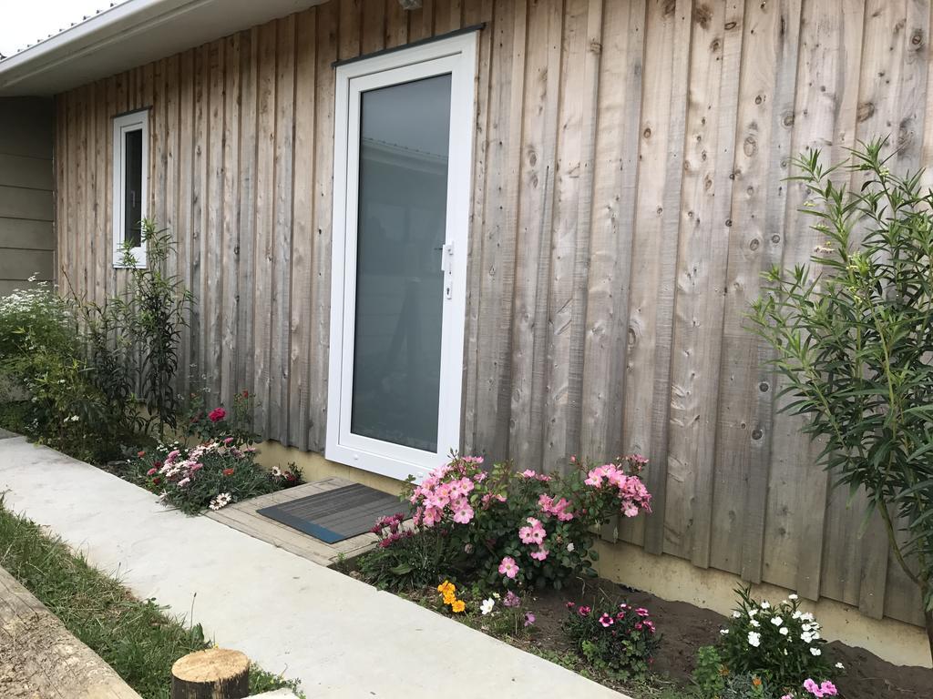 Pukeatua Farmstay Waimauku ภายนอก รูปภาพ
