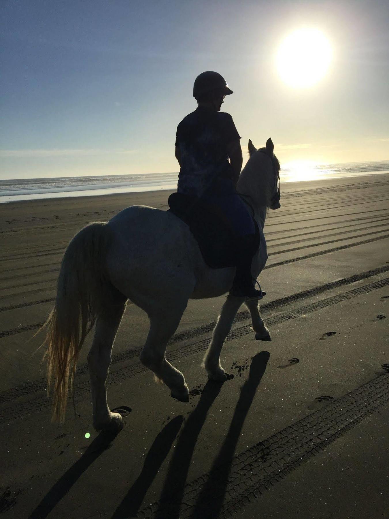 Pukeatua Farmstay Waimauku ภายนอก รูปภาพ